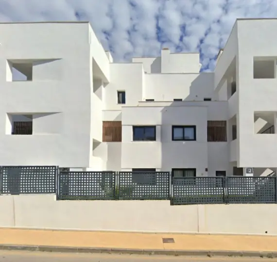 Продажа апартаментов на первом этаже в Bel Air