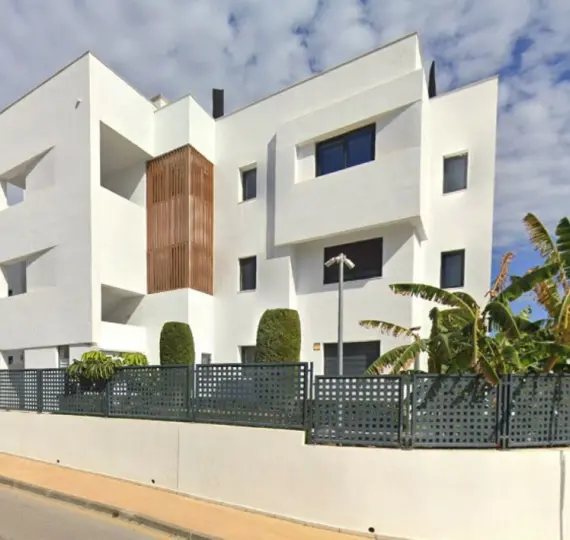 Продажа апартаментов на первом этаже в Bel Air