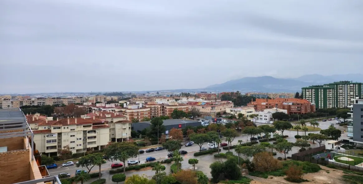 Venta de ático dúplex en Teatinos 14