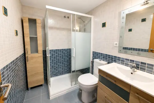 Image 7 thumb