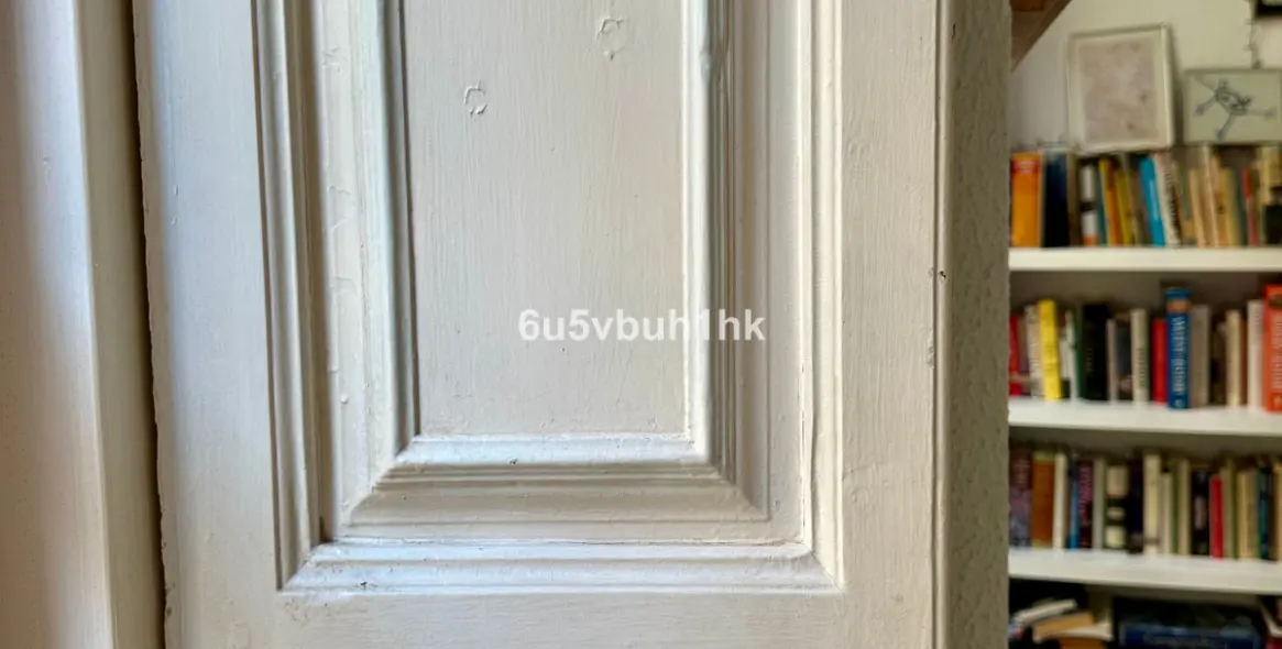 Sale of ground floor apartment in Malaga (district Málaga Centro) 6