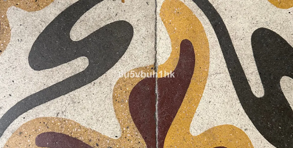 Sale of ground floor apartment in Malaga (district Málaga Centro) 10