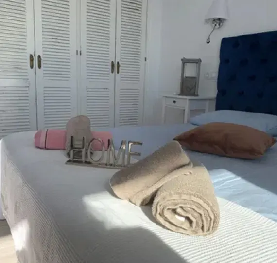 Sale of middle floor apartment in Fuengirola