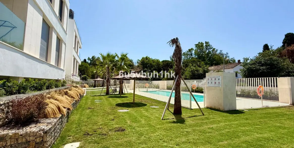 Продажа апартаментов на первом этаже в Elviria 12