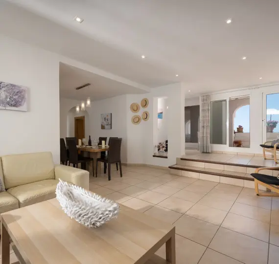 Sale of ground floor apartment in Riviera del Sol