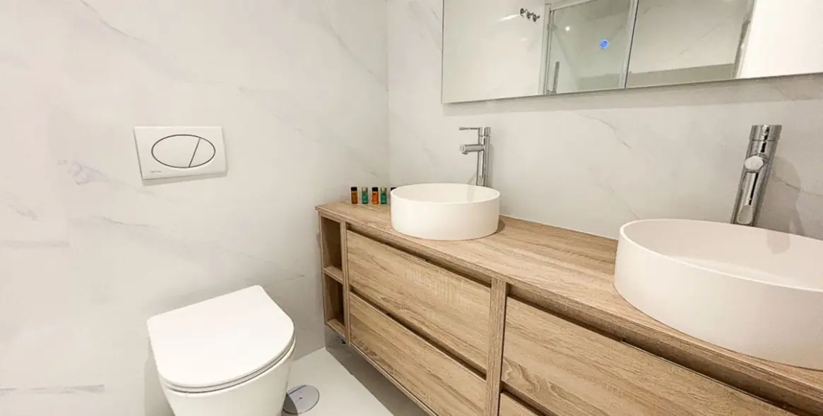 Venta de apartamento en planta media en Fuengirola 9