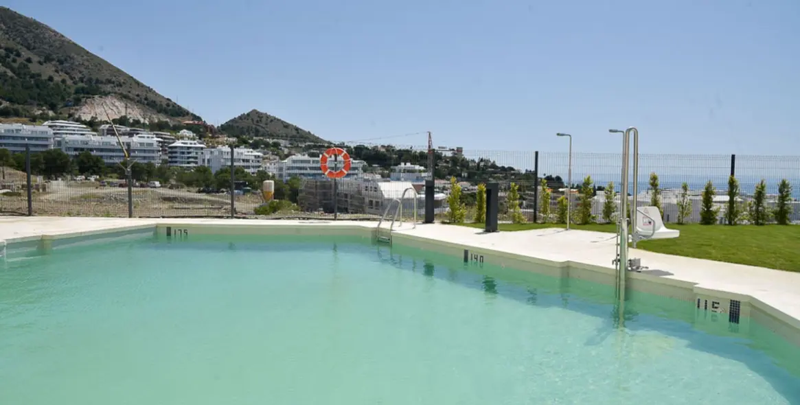 Venta de apartamento en planta media en Fuengirola 20