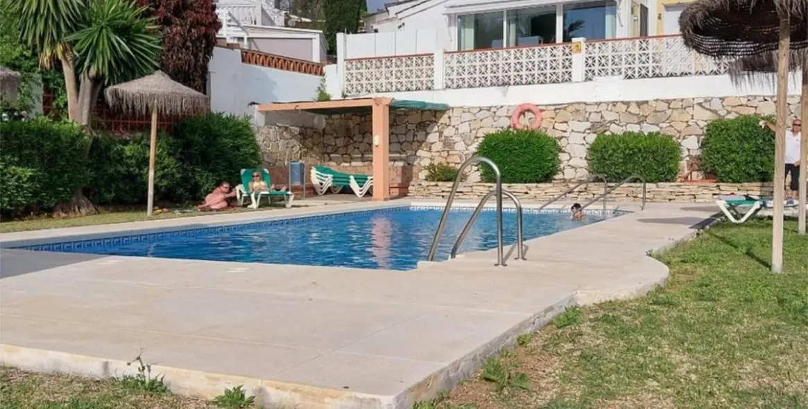 Venta de casa pareada en Calahonda 21