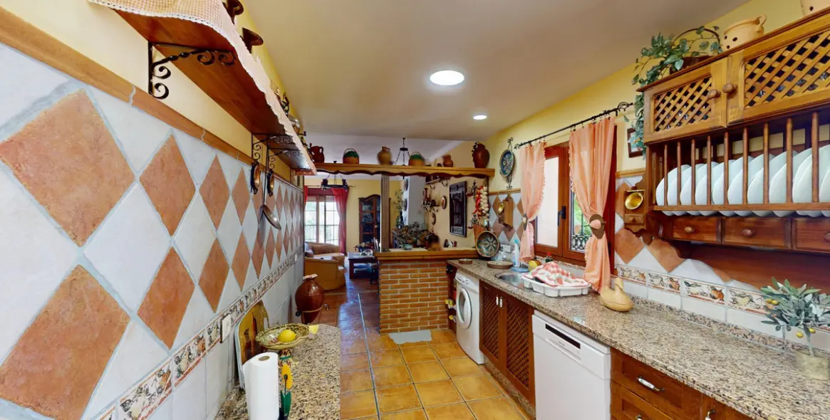 Продажа  отдельно стоящей виллы в Vélez-Málaga 12