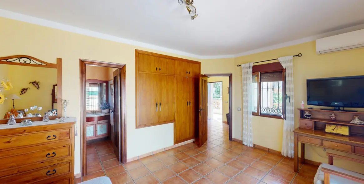 Продажа  отдельно стоящей виллы в Vélez-Málaga 19