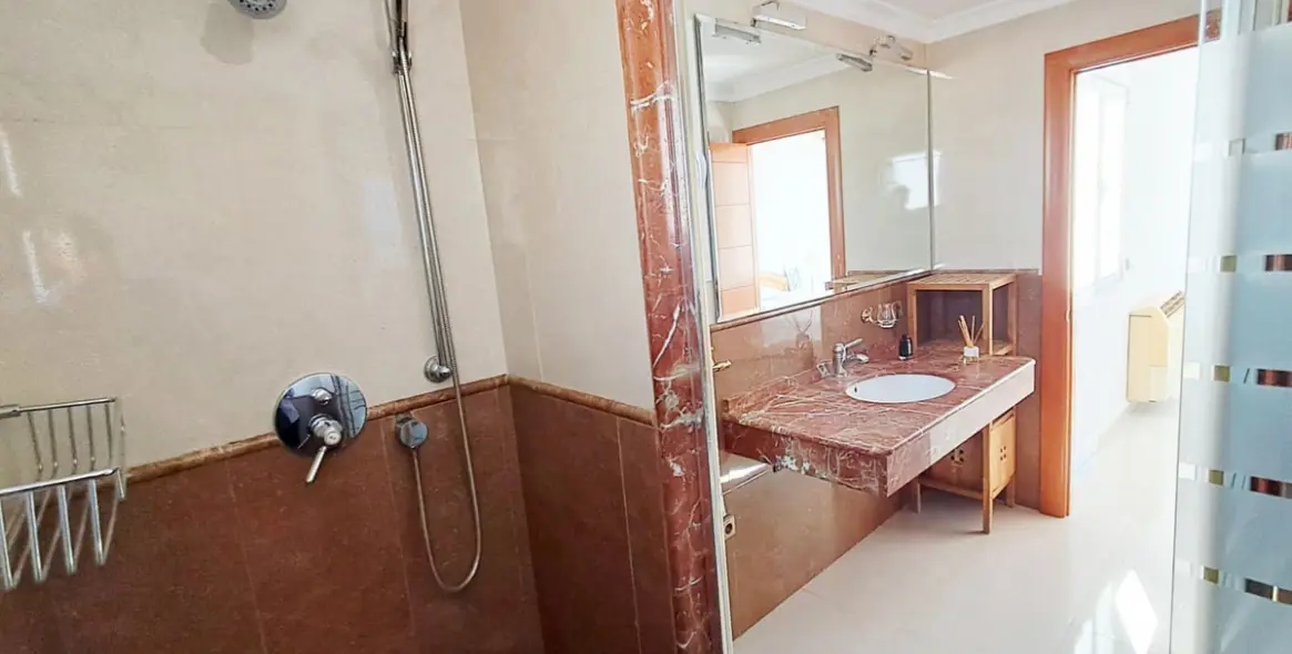 Sale of semi-detached house in Benalmadena 23