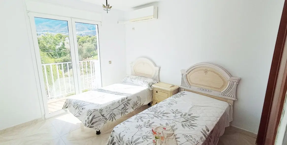 Sale of semi-detached house in Benalmadena 26