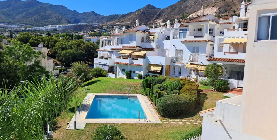 Sale of semi-detached house in Benalmadena 2