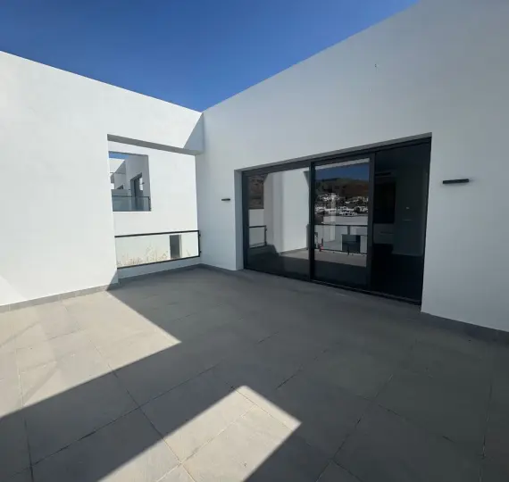 Sale of townhouse in Riviera del Sol