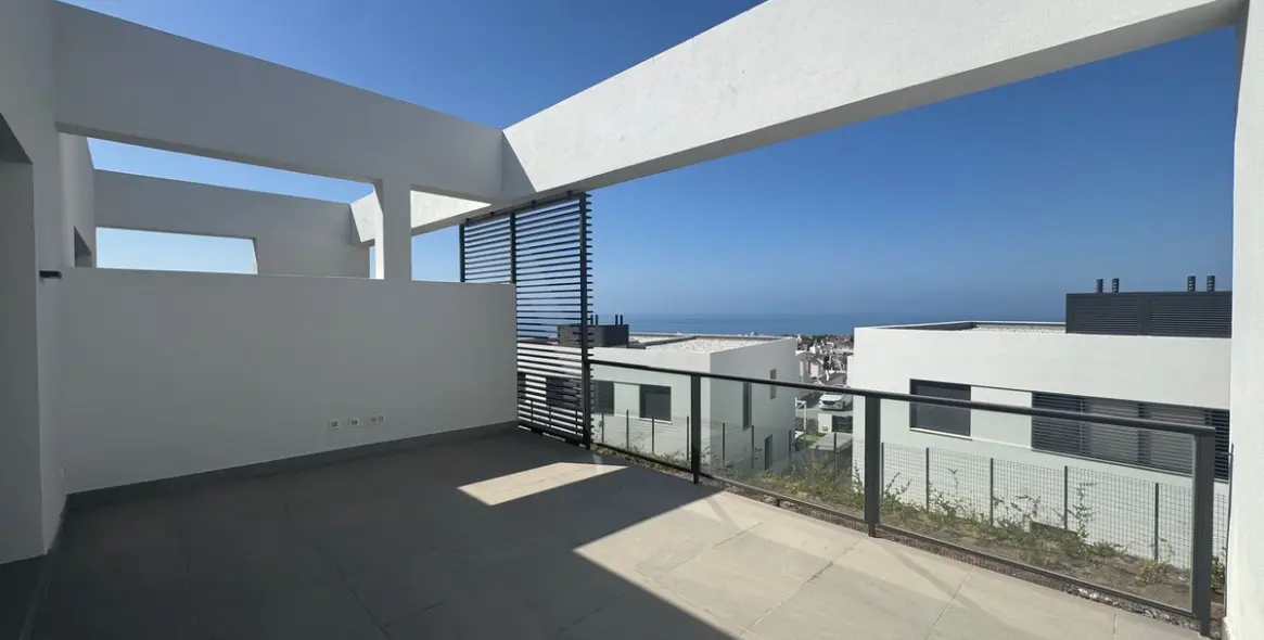 Sale of townhouse in Riviera del Sol 6