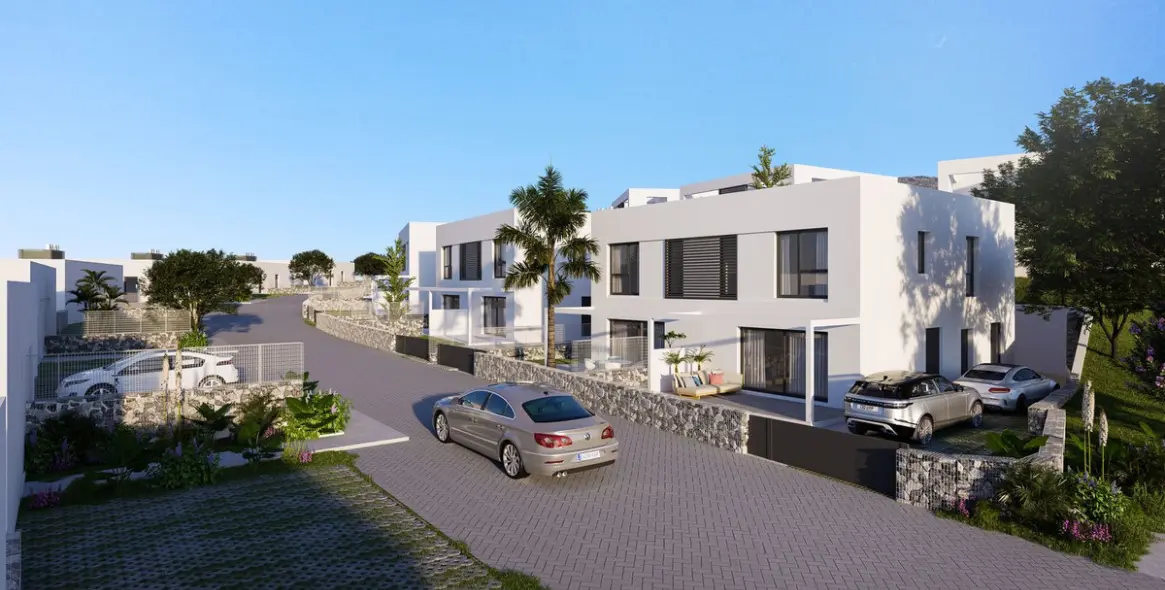 Sale of townhouse in Riviera del Sol 30