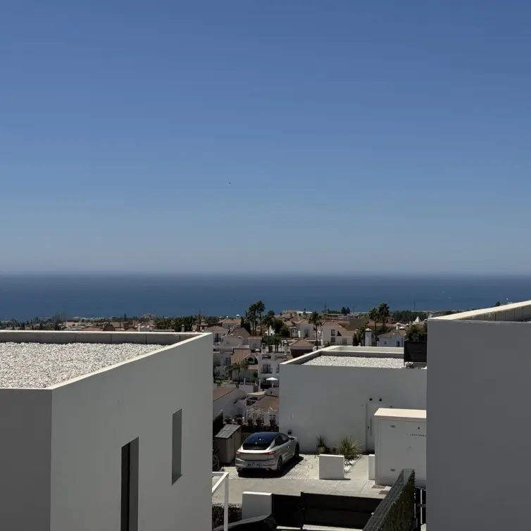Sale of townhouse in Riviera del Sol