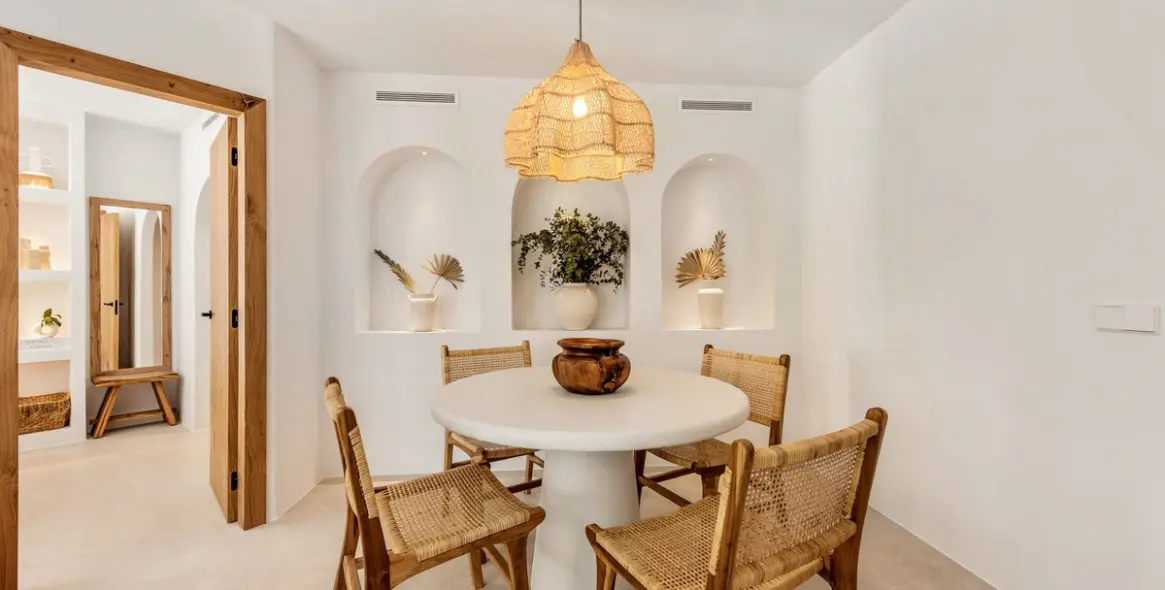 Продажа апартаментов на первом этаже в Elviria 4