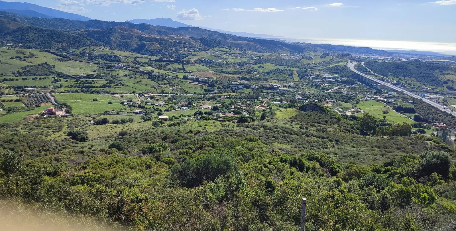 Продажа  жилого участка в Estepona 3