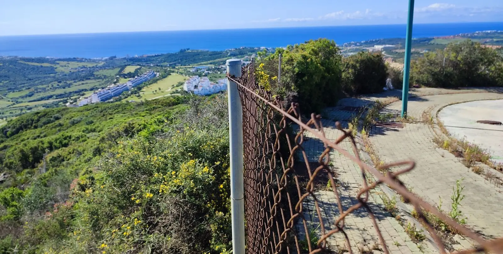 Продажа  жилого участка в Estepona 5