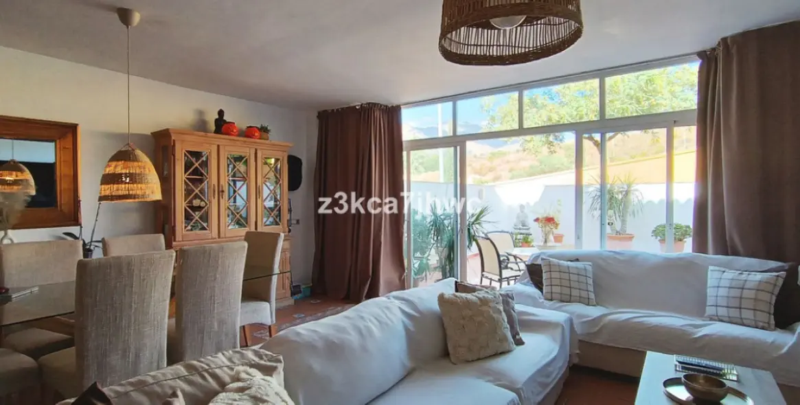 Продажа таунхауса в Estepona 4