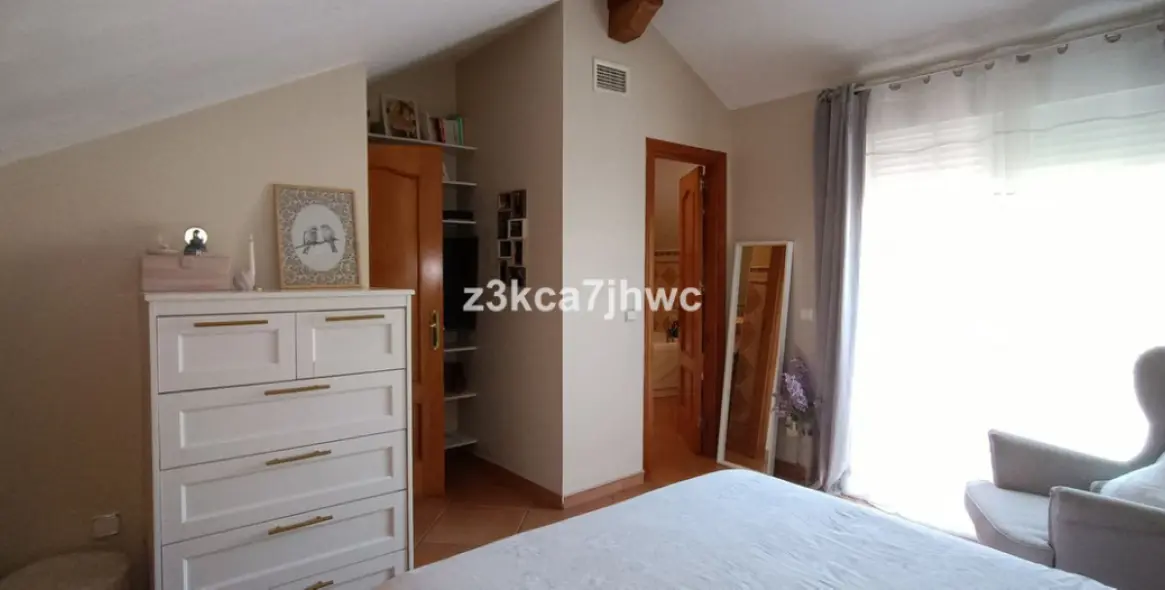 Sale of townhouse in Estepona 30