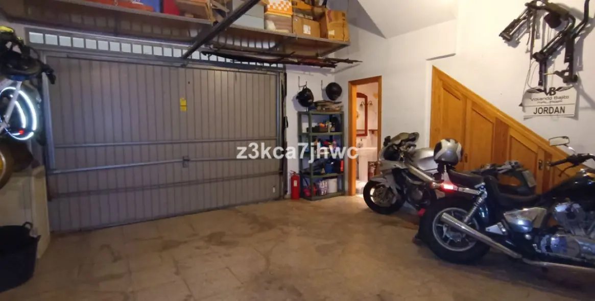 Sale of townhouse in Estepona 48