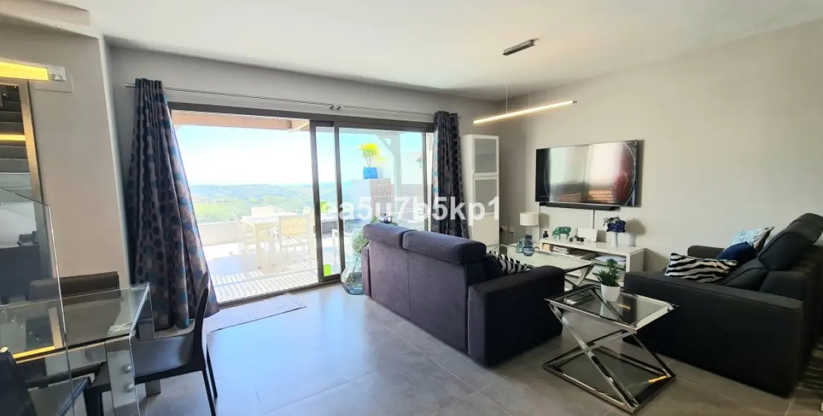 Sale of penthouse duplex in Mijas Costa 11