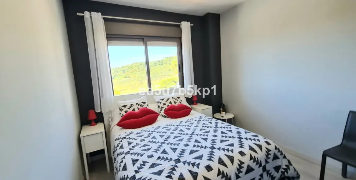 Sale of penthouse duplex in Mijas Costa 18