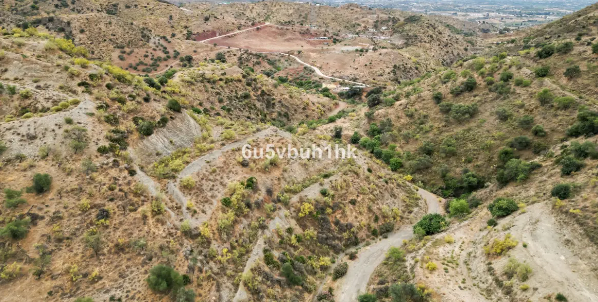 Продажа  жилого участка в Malaga (район Provincia de Málaga) 1