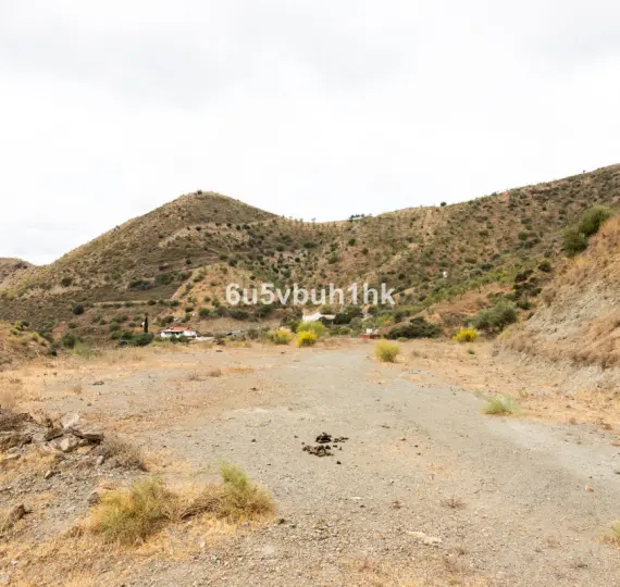 Жилой участок R4438477