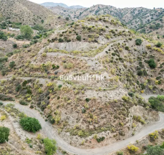 Жилой участок R4438477