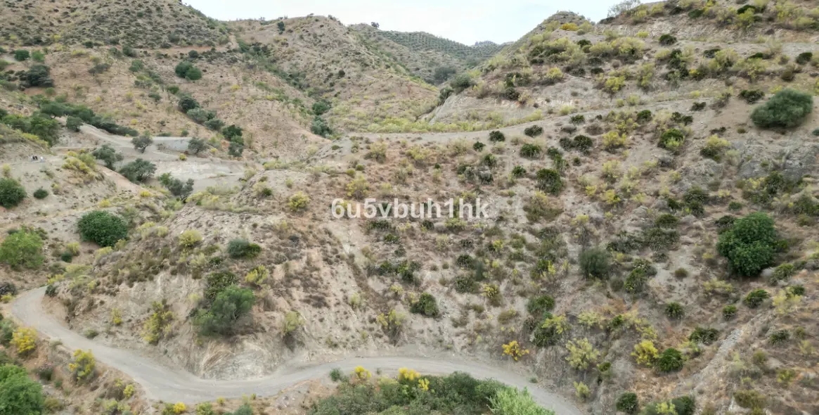 Продажа  жилого участка в Estacion de Cartama 30