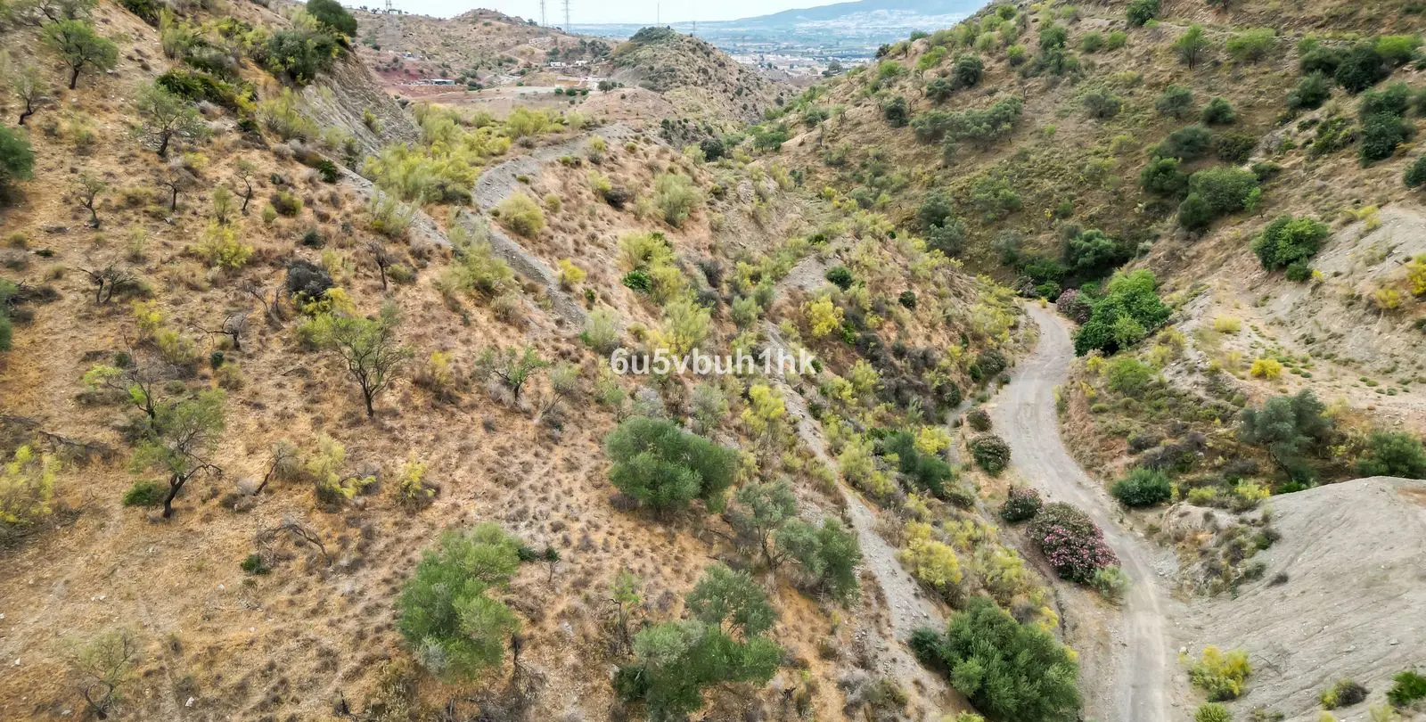 Sale of residential plot in Estacion de Cartama 17