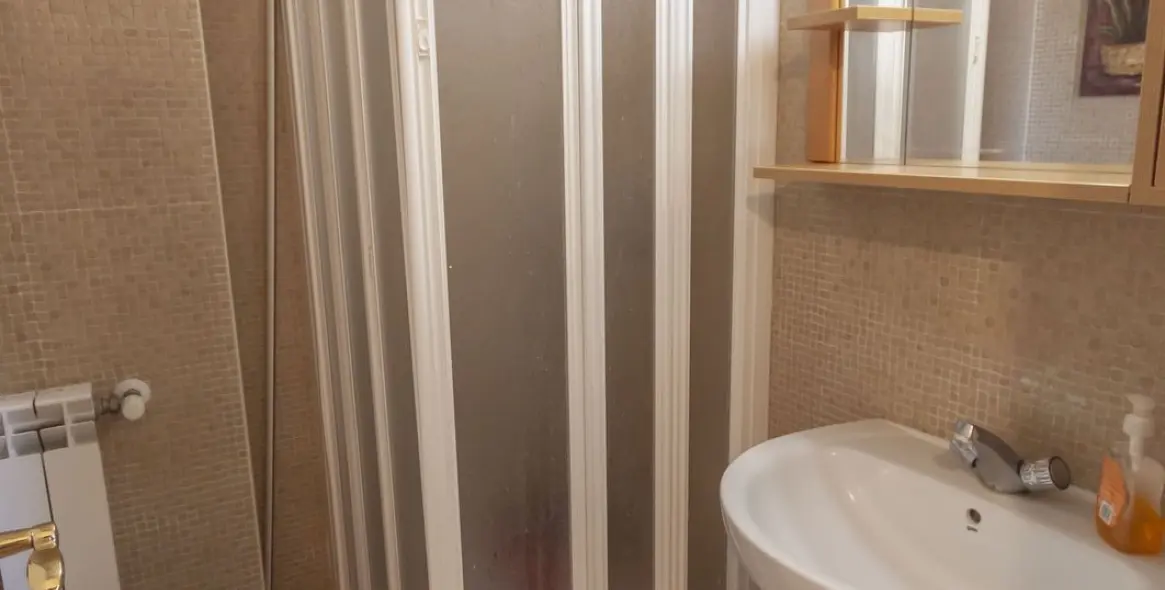 Sale of penthouse in Estepona 17