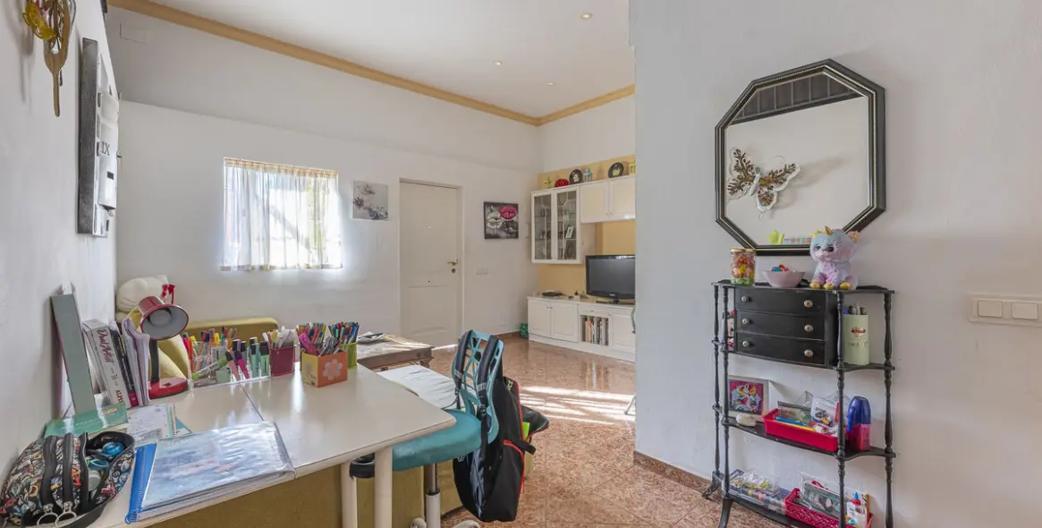 Продажа  отдельно стоящей виллы в La Quinta 28