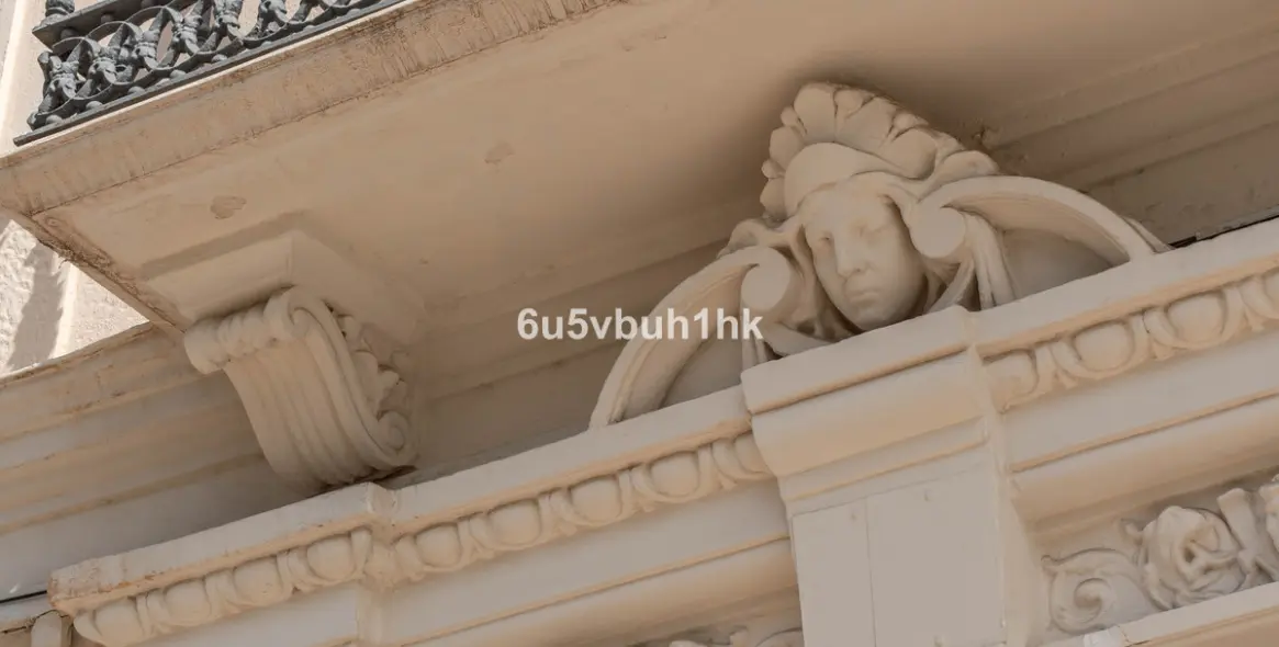 Sale of ground floor apartment in Malaga (district Málaga Centro) 6