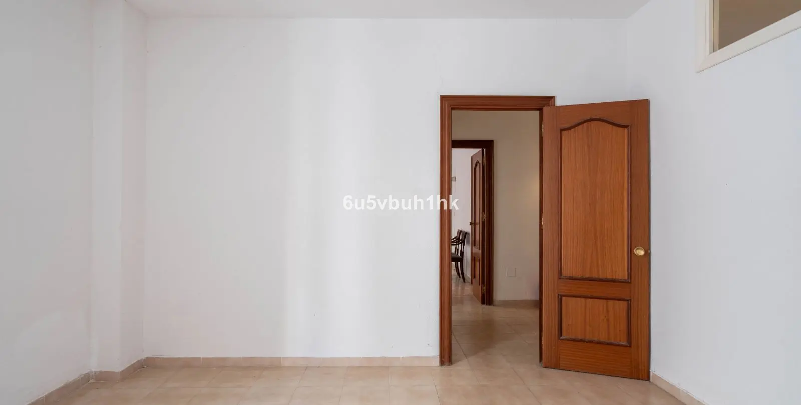 Sale of ground floor apartment in Malaga - Centro 8