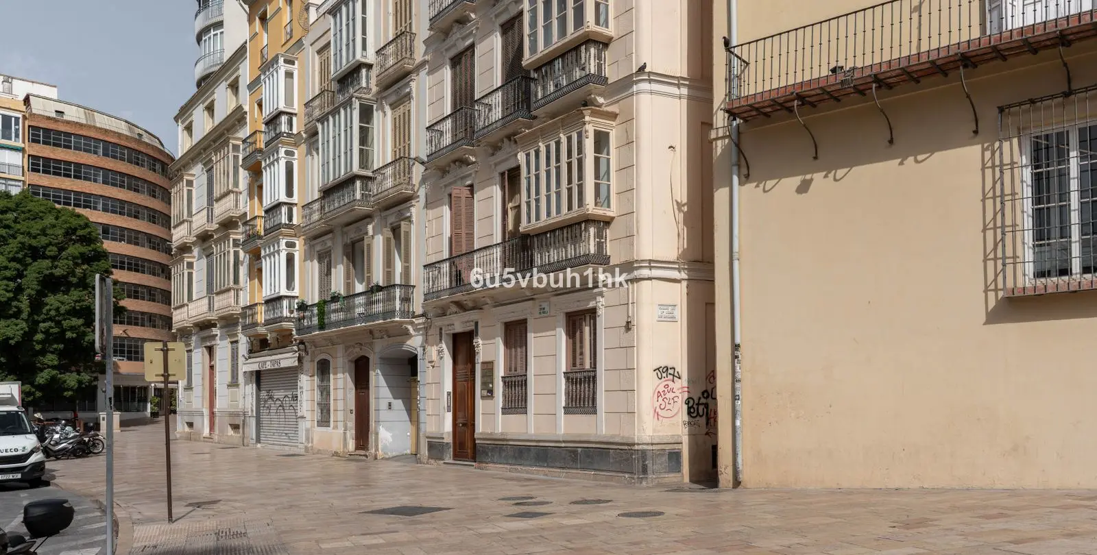 Sale of ground floor apartment in Malaga - Centro 27