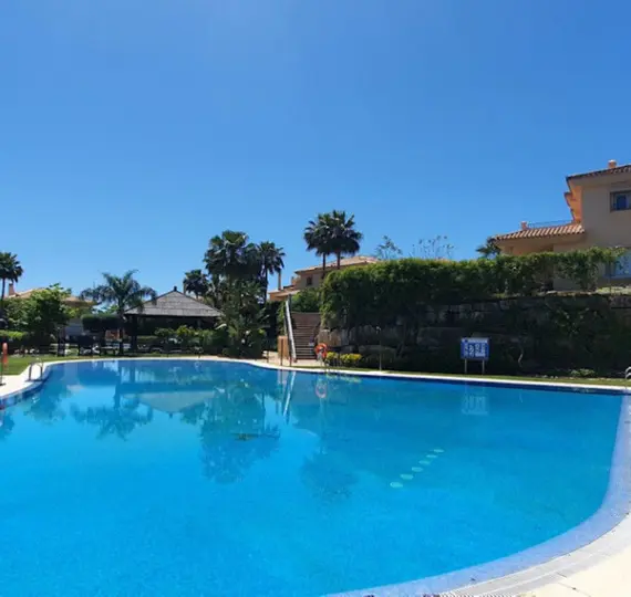 Продажа дома на две семьи в Riviera del Sol