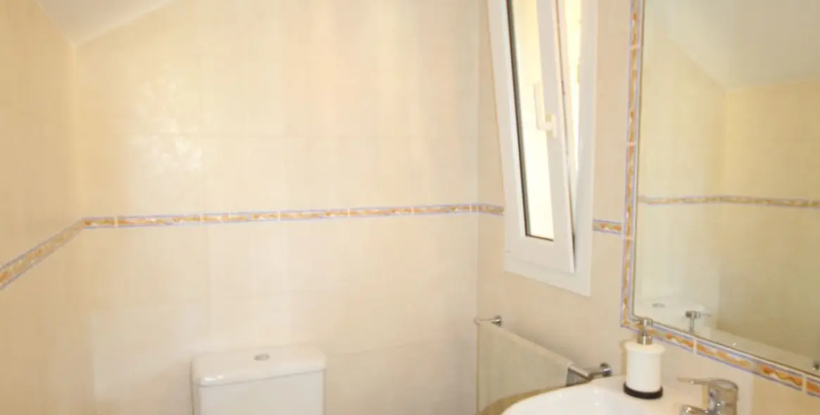 Продажа дома на две семьи в Riviera del Sol 25