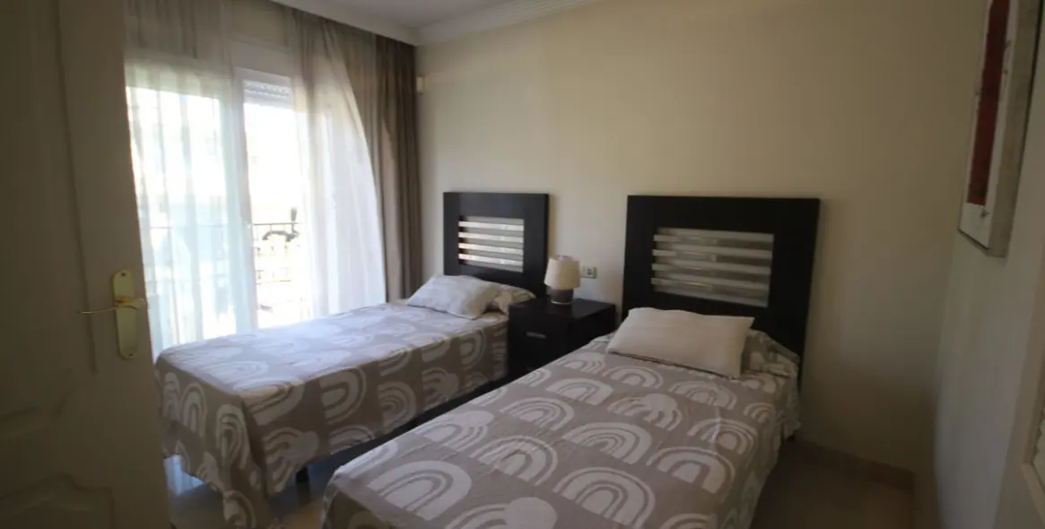 Продажа дома на две семьи в Riviera del Sol 27