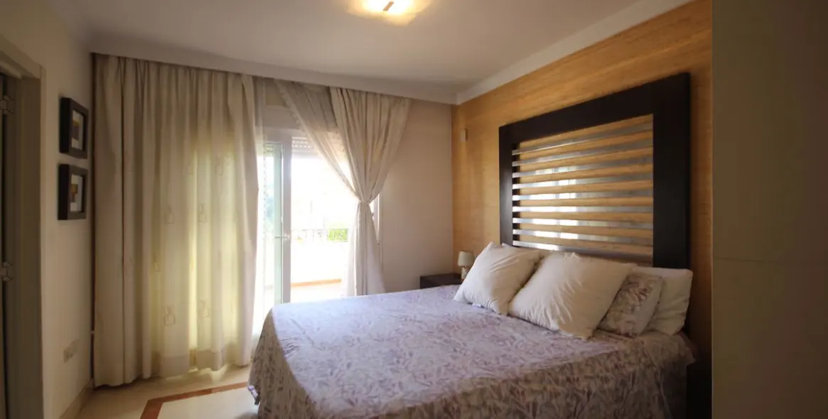 Продажа дома на две семьи в Riviera del Sol 31