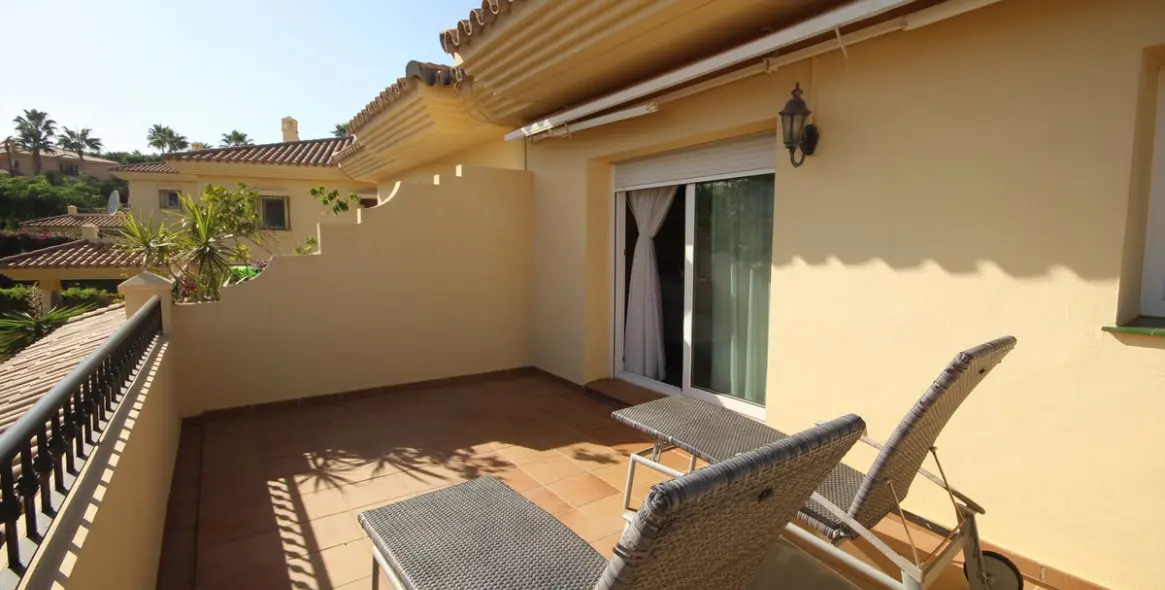 Продажа дома на две семьи в Riviera del Sol 33