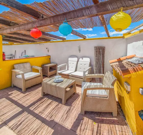 Venta de finca - cortijo en Casares