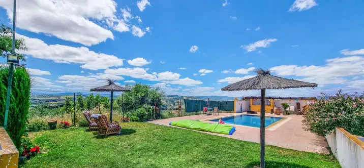 Venta de finca - cortijo en Casares 3