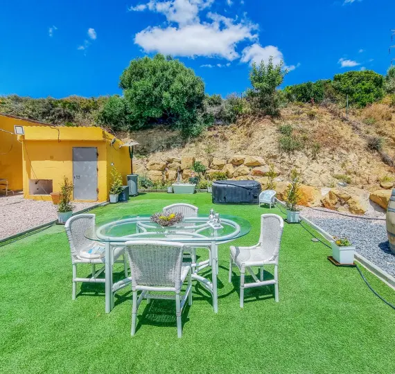 Venta de finca - cortijo en Casares