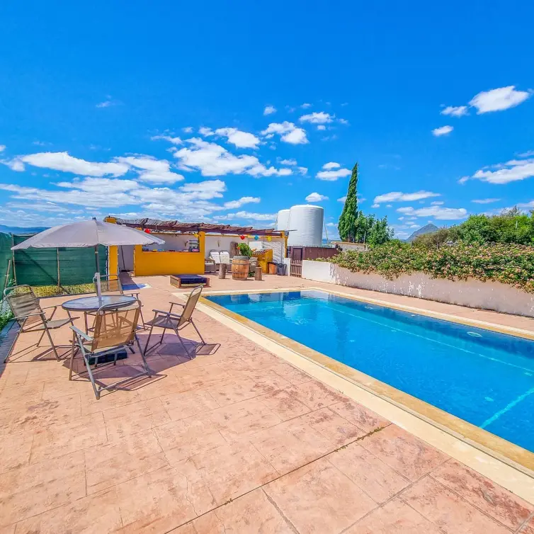 Sale of finca - cortijo in Casares
