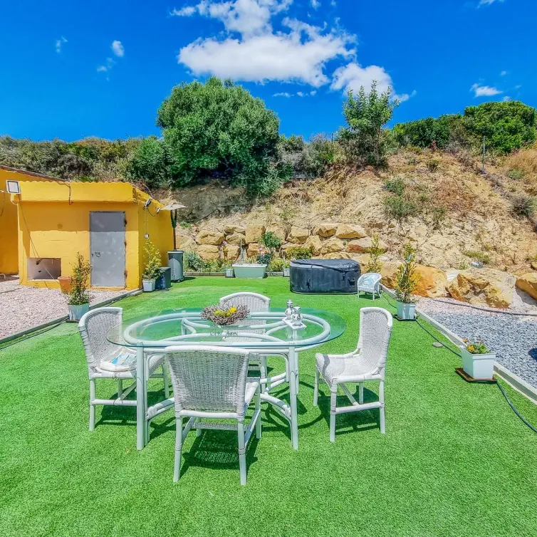 Sale of finca - cortijo in Casares