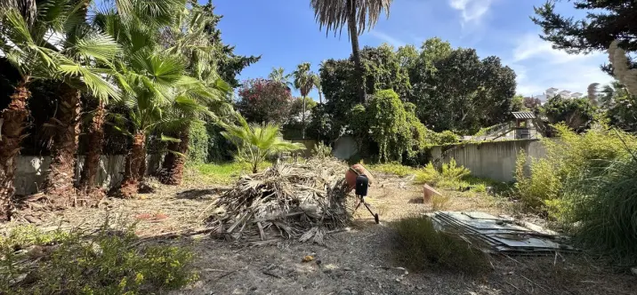 Venta de parcela residencial en Nueva Andalucía 3